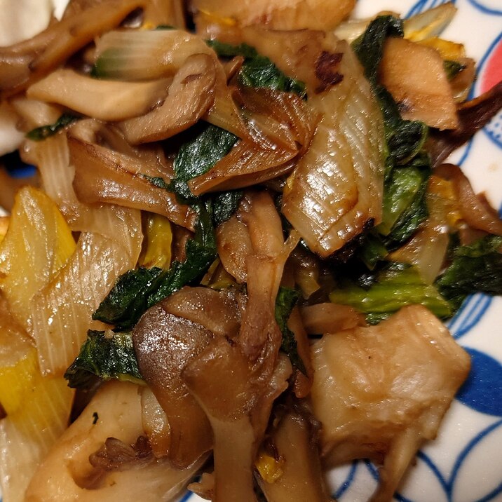 舞茸と野菜のソース炒め